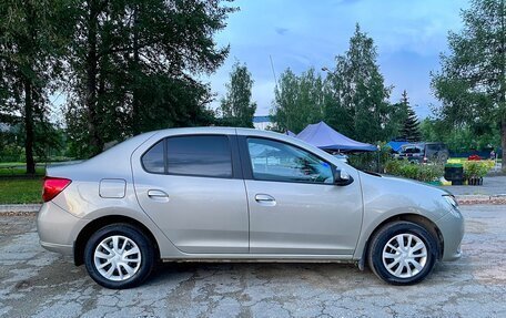 Renault Logan II, 2015 год, 859 000 рублей, 5 фотография