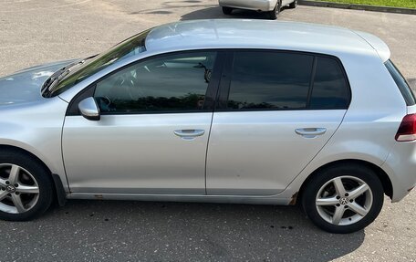 Volkswagen Golf VI, 2010 год, 950 000 рублей, 2 фотография