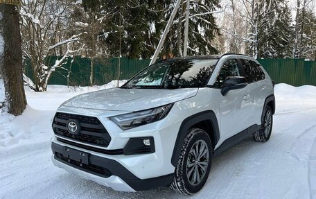 Toyota RAV4, 2024 год, 3 750 000 рублей, 1 фотография