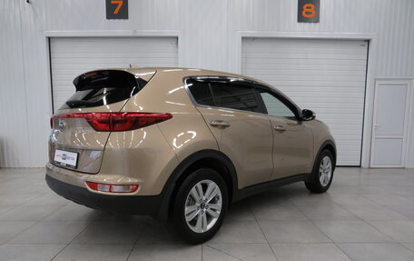 KIA Sportage IV рестайлинг, 2018 год, 2 240 000 рублей, 2 фотография