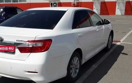 Toyota Camry, 2012 год, 1 850 000 рублей, 3 фотография