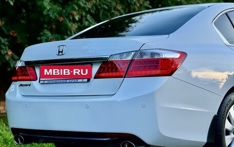 Honda Accord IX рестайлинг, 2013 год, 1 680 000 рублей, 5 фотография