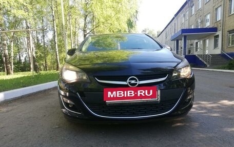 Opel Astra J, 2013 год, 940 000 рублей, 3 фотография