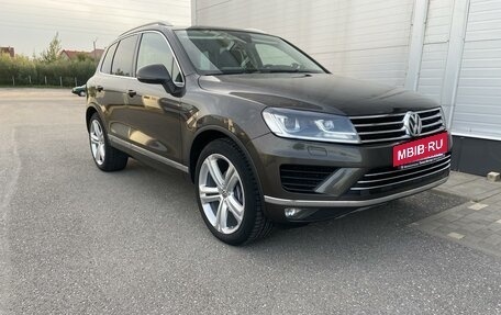 Volkswagen Touareg III, 2015 год, 3 285 000 рублей, 3 фотография