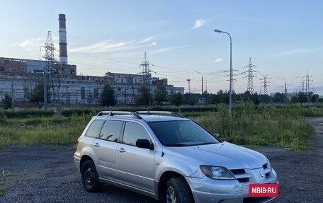 Mitsubishi Outlander III рестайлинг 3, 2003 год, 360 000 рублей, 1 фотография