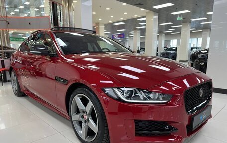 Jaguar XE I рестайлинг, 2015 год, 2 350 000 рублей, 1 фотография