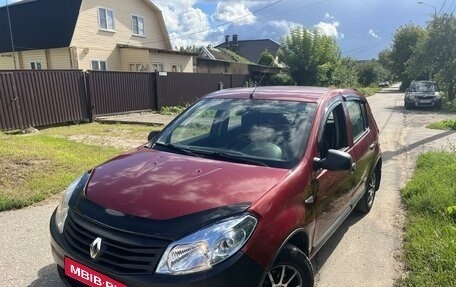 Renault Sandero I, 2010 год, 559 999 рублей, 1 фотография