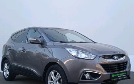 Hyundai ix35 I рестайлинг, 2013 год, 1 075 000 рублей, 2 фотография