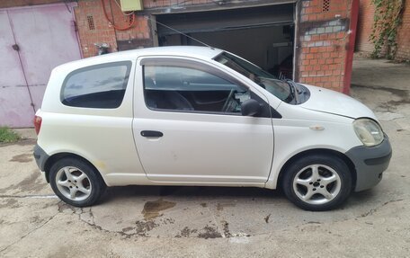 Toyota Vitz, 2002 год, 330 000 рублей, 3 фотография