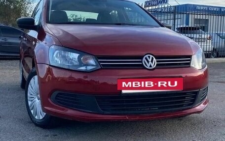 Volkswagen Polo VI (EU Market), 2010 год, 525 000 рублей, 2 фотография