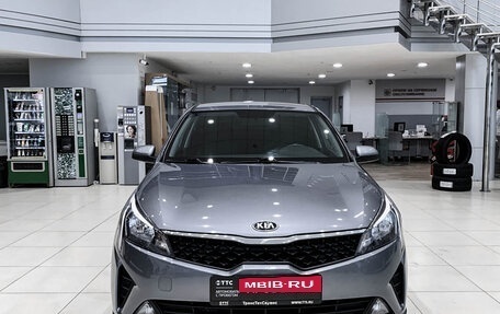 KIA Rio IV, 2021 год, 1 815 000 рублей, 2 фотография