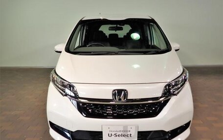 Honda Freed II, 2020 год, 1 430 000 рублей, 2 фотография