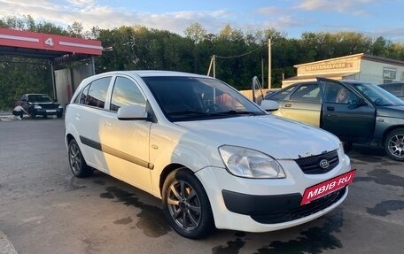 KIA Rio II, 2006 год, 430 000 рублей, 2 фотография