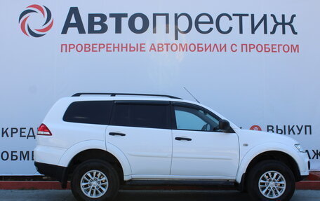 Mitsubishi Pajero Sport II рестайлинг, 2014 год, 1 870 000 рублей, 3 фотография