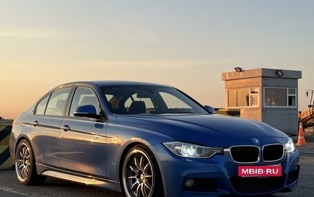 BMW 3 серия, 2014 год, 2 600 000 рублей, 2 фотография