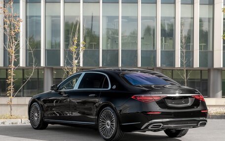 Mercedes-Benz Maybach S-Класс, 2024 год, 31 000 000 рублей, 5 фотография