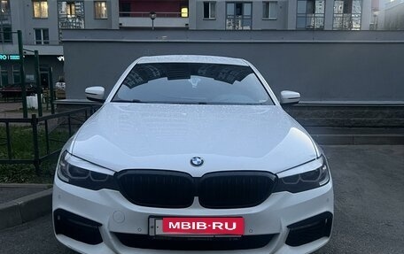 BMW 5 серия, 2018 год, 2 850 000 рублей, 3 фотография