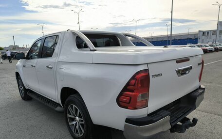 Toyota Hilux VIII, 2016 год, 3 279 000 рублей, 5 фотография