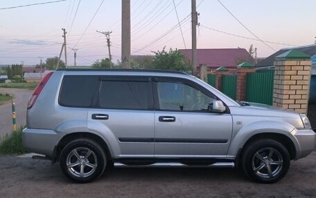 Nissan X-Trail, 2005 год, 795 000 рублей, 2 фотография