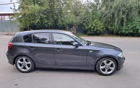 BMW 1 серия, 2007 год, 1 400 000 рублей, 4 фотография