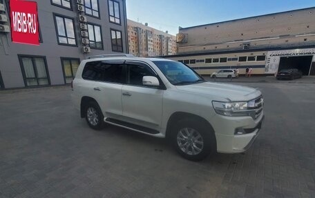 Toyota Land Cruiser 200, 2015 год, 5 000 000 рублей, 4 фотография