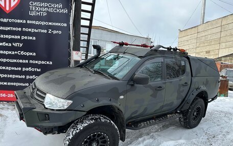 Mitsubishi L200 IV рестайлинг, 2013 год, 4 150 000 рублей, 6 фотография