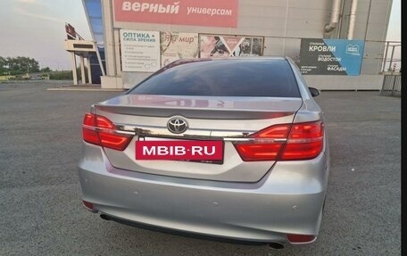 Toyota Camry, 2011 год, 1 300 000 рублей, 6 фотография