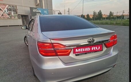 Toyota Camry, 2011 год, 1 300 000 рублей, 5 фотография