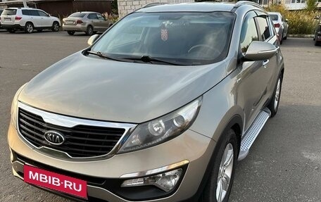 KIA Sportage III, 2010 год, 1 200 000 рублей, 2 фотография