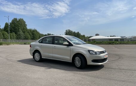 Volkswagen Polo VI (EU Market), 2013 год, 710 000 рублей, 3 фотография