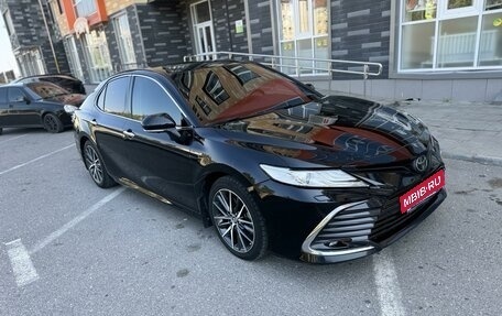 Toyota Camry, 2020 год, 3 550 000 рублей, 4 фотография