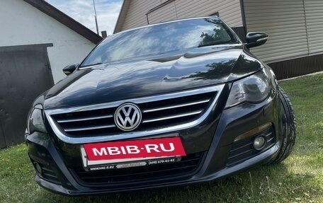 Volkswagen Passat CC I рестайлинг, 2011 год, 1 100 000 рублей, 1 фотография