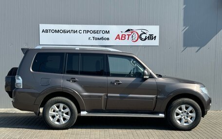 Mitsubishi Pajero IV, 2011 год, 2 290 000 рублей, 4 фотография