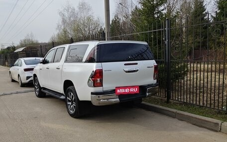 Toyota Hilux VIII, 2015 год, 3 500 000 рублей, 2 фотография