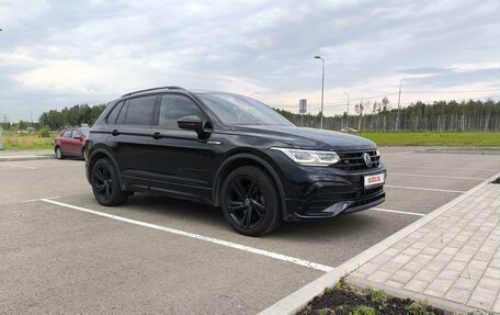 Volkswagen Tiguan II, 2021 год, 4 500 000 рублей, 2 фотография