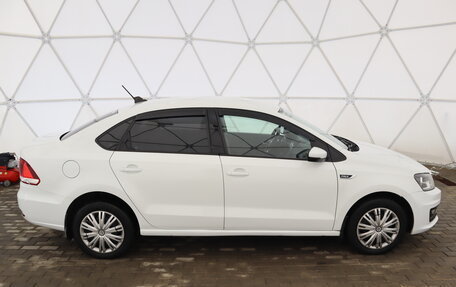 Volkswagen Polo VI (EU Market), 2018 год, 1 250 000 рублей, 2 фотография