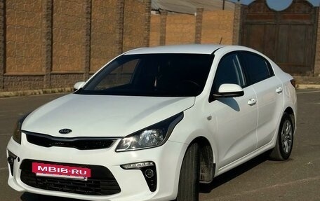 KIA Rio IV, 2020 год, 1 430 000 рублей, 2 фотография