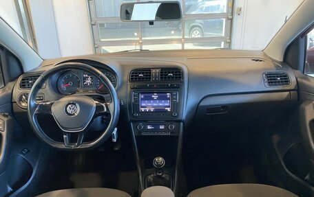 Volkswagen Polo VI (EU Market), 2018 год, 1 320 000 рублей, 9 фотография