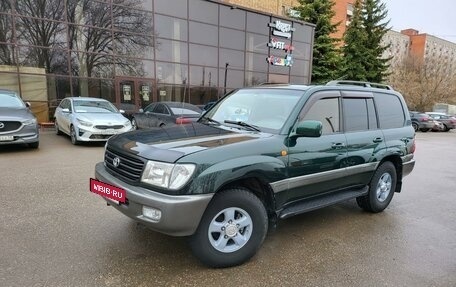 Toyota Land Cruiser 100 рестайлинг 2, 1998 год, 1 500 000 рублей, 3 фотография