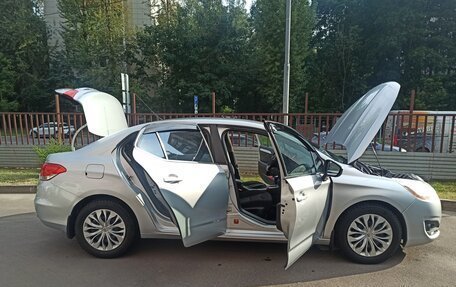 Citroen C4 II рестайлинг, 2015 год, 730 000 рублей, 3 фотография