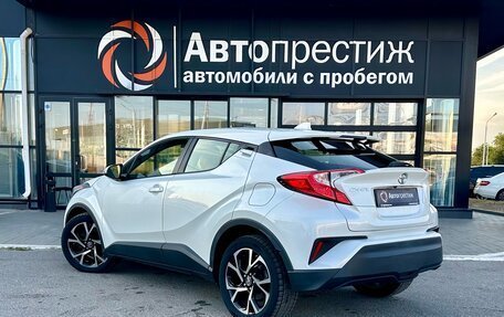 Toyota C-HR I рестайлинг, 2018 год, 1 990 000 рублей, 4 фотография