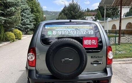 Chevrolet Niva I рестайлинг, 2010 год, 1 300 000 рублей, 4 фотография