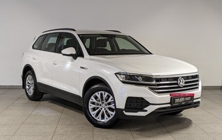 Volkswagen Touareg III, 2020 год, 5 850 000 рублей, 3 фотография