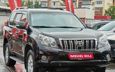 Toyota Land Cruiser Prado 150 рестайлинг 2, 2013 год, 2 950 000 рублей, 3 фотография