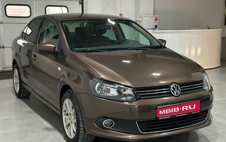 Volkswagen Polo VI (EU Market), 2015 год, 1 099 900 рублей, 1 фотография