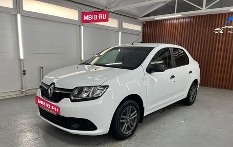 Renault Logan II, 2018 год, 890 000 рублей, 4 фотография