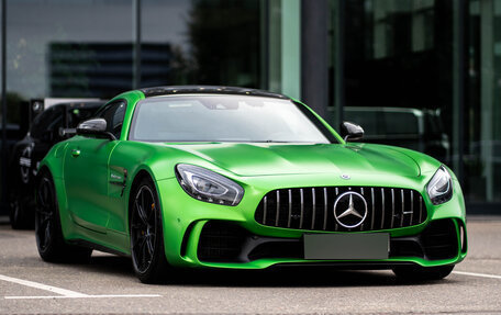 Mercedes-Benz AMG GT I рестайлинг, 2017 год, 18 900 000 рублей, 3 фотография