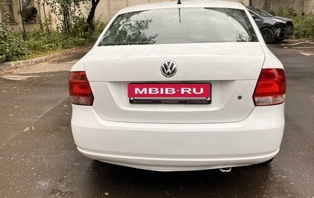 Volkswagen Polo VI (EU Market), 2013 год, 675 000 рублей, 2 фотография