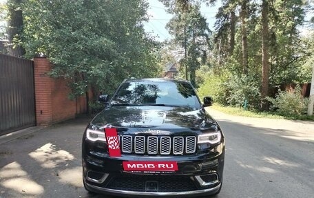 Jeep Grand Cherokee, 2017 год, 4 390 000 рублей, 5 фотография