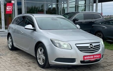 Opel Insignia II рестайлинг, 2010 год, 900 000 рублей, 4 фотография